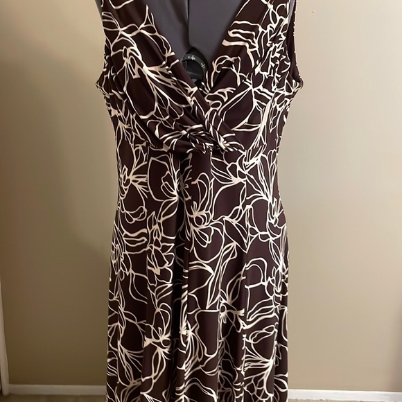 Jones Wear Dresses & Skirts - Jones Wear Dress